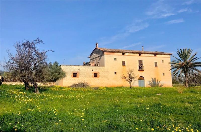 Posesión mallorquina con proyecto de construcción en el centro de Palma