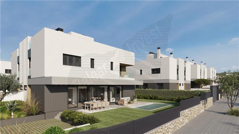 Brandneu. Designer-Stadthaus mit privatem Pool,