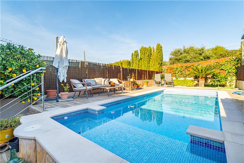 Reihenhaus mit Swimmingpool in Bunyola