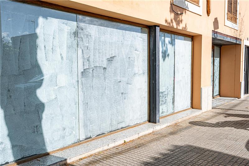 Local comercial de 90m2 aprox. en Son Sardina,
