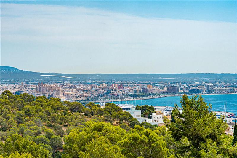 Espectacular piso con vistas panorámicas en la Bonanova,